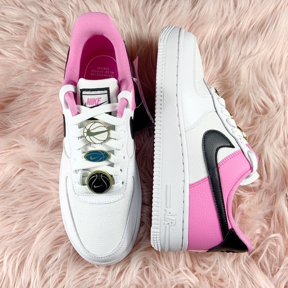 New Nike Women’s Air Force 1 ‘07 SE - Picture 3 of 6